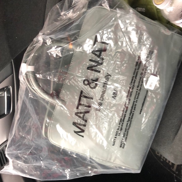 Handbag - Picture 2 of 6